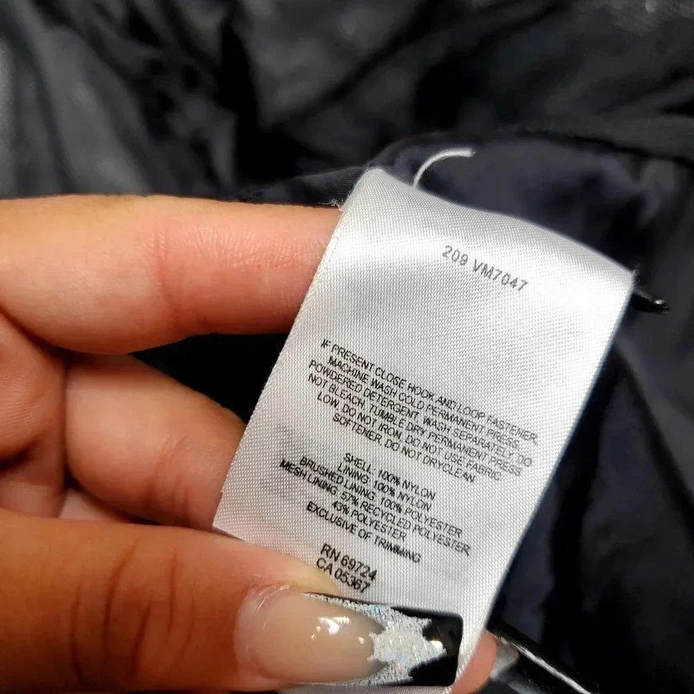 Columbia Field‎ Gear Omni-Tech Black Jacket